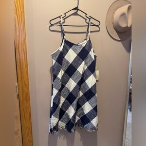 Universal Thread Navy and Cream Textured Dress